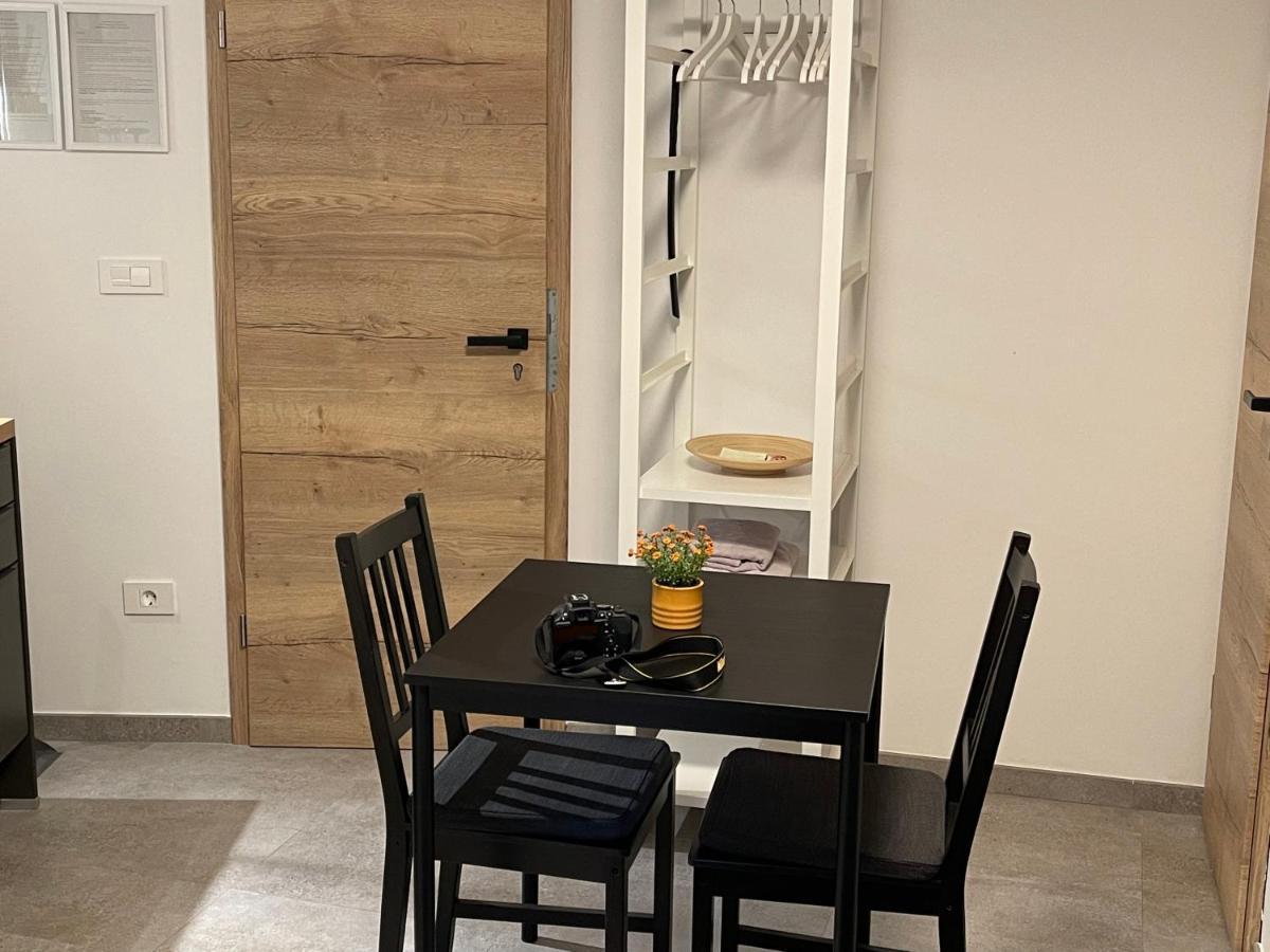 Apartments Piranom 外观 照片